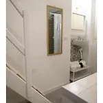 Central Guest House Apartman