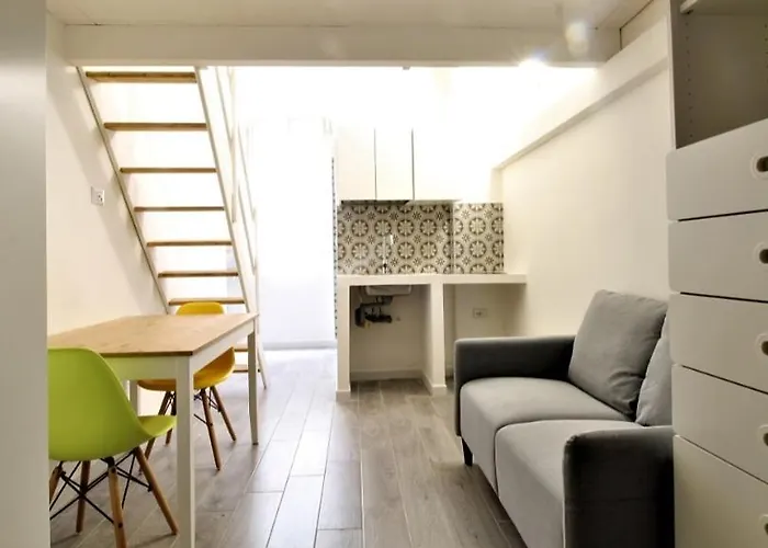 アパート Central Guest House ナポリ