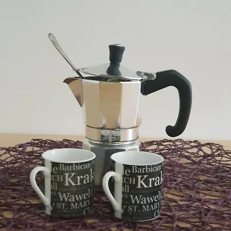 Apartmán Central Guest House *