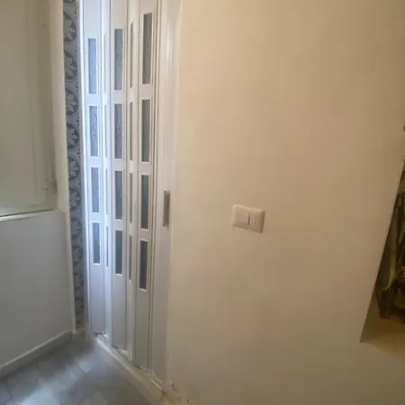 Central Guest House Apartmán Neapol